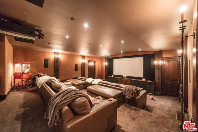 Louis Tomlinson's Calabasas, CA, Mansion For Rent
