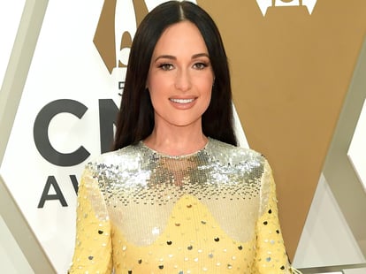 Kacey Musgraves Is a Vision in Valentino at the CMA Awards | POPSUGAR ...