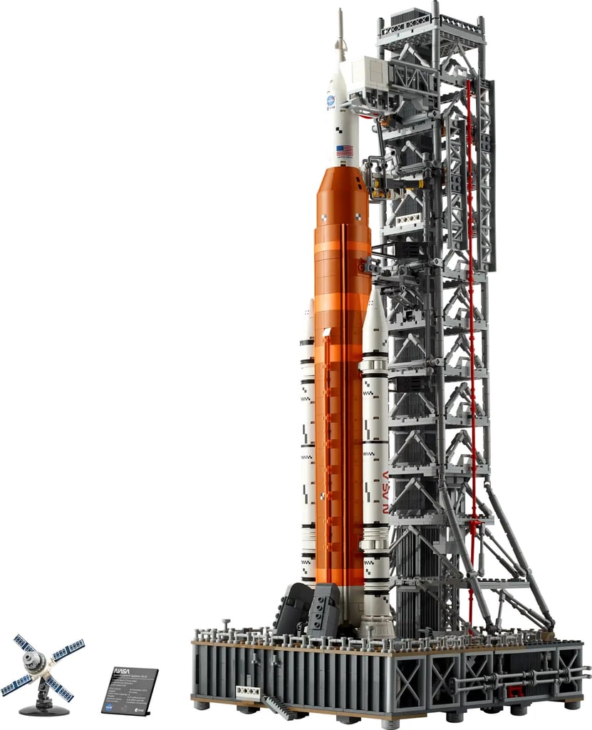 A Gift For Young Men Who Are Space Enthusiasts