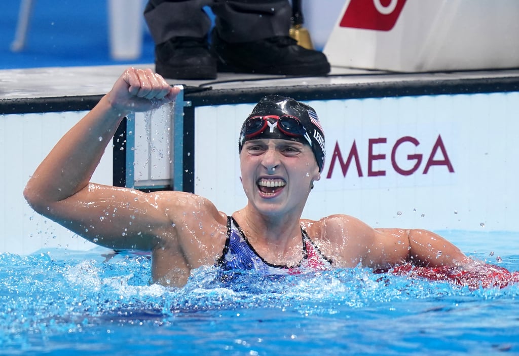 Katie Ledecky Makes History, Wins Gold in 1500m Freestyle | POPSUGAR