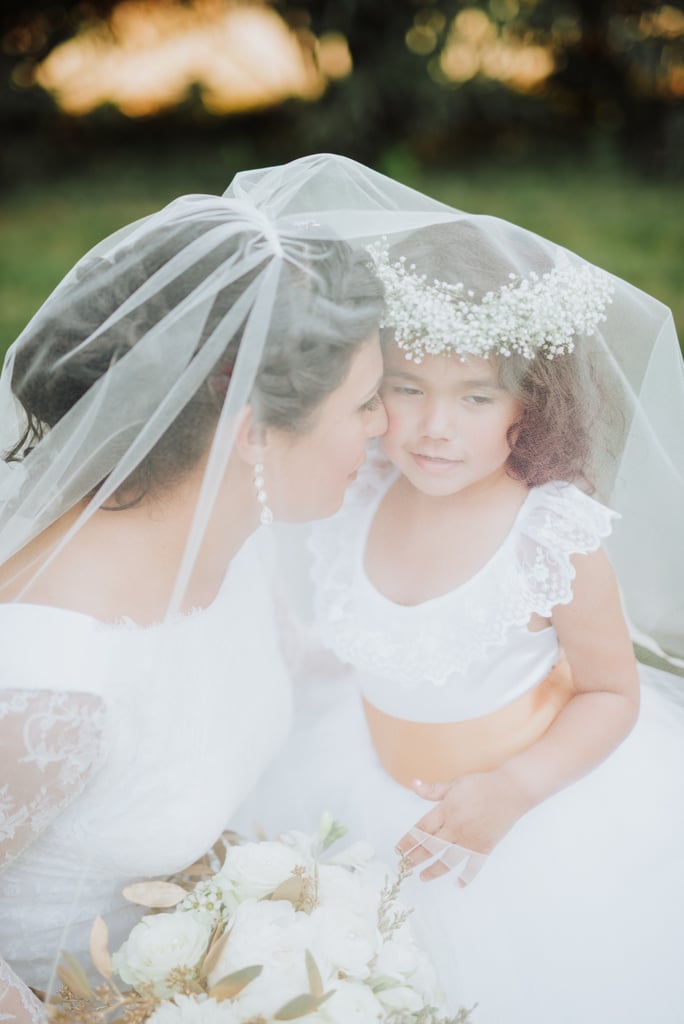 Cute Flower Girl Pictures