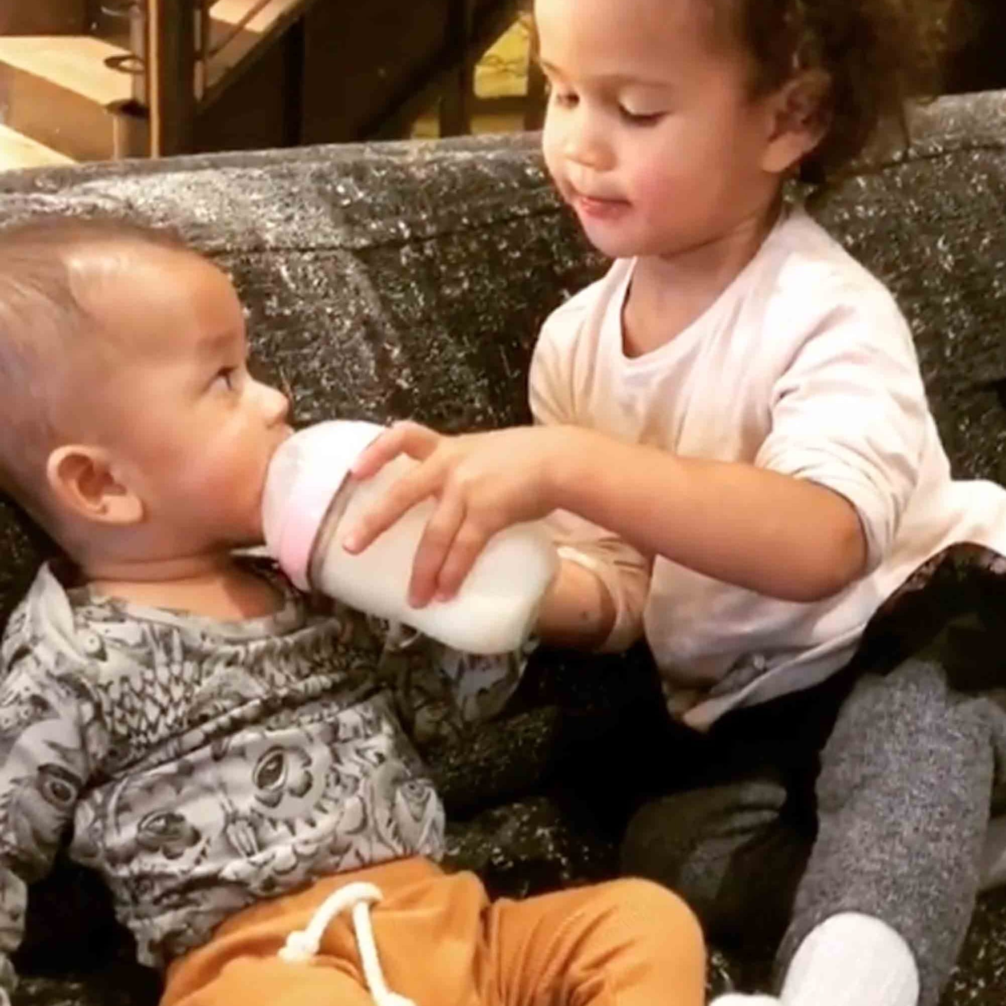 Chrissy Teigen S Video Of Luna Feeding Miles Popsugar Family