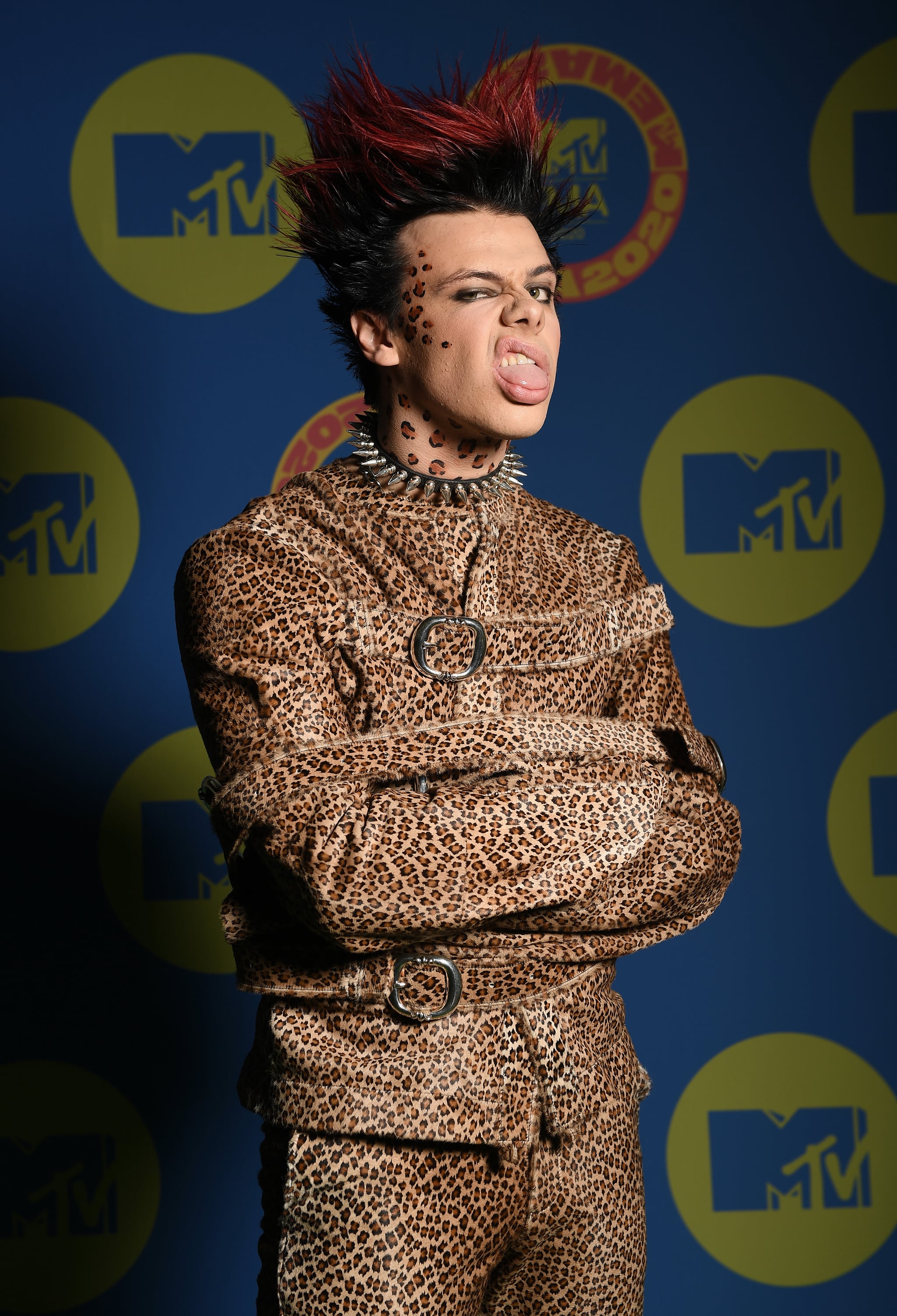 Yungblud At The 2020 Mtv Ema The Best Pictures From The 2020 Mtv Europe Music Awards Popsugar Entertainment Uk Photo 11 Hope for the underrated youth (radio 1's big weekend 2020). yungblud at the 2020 mtv ema the best