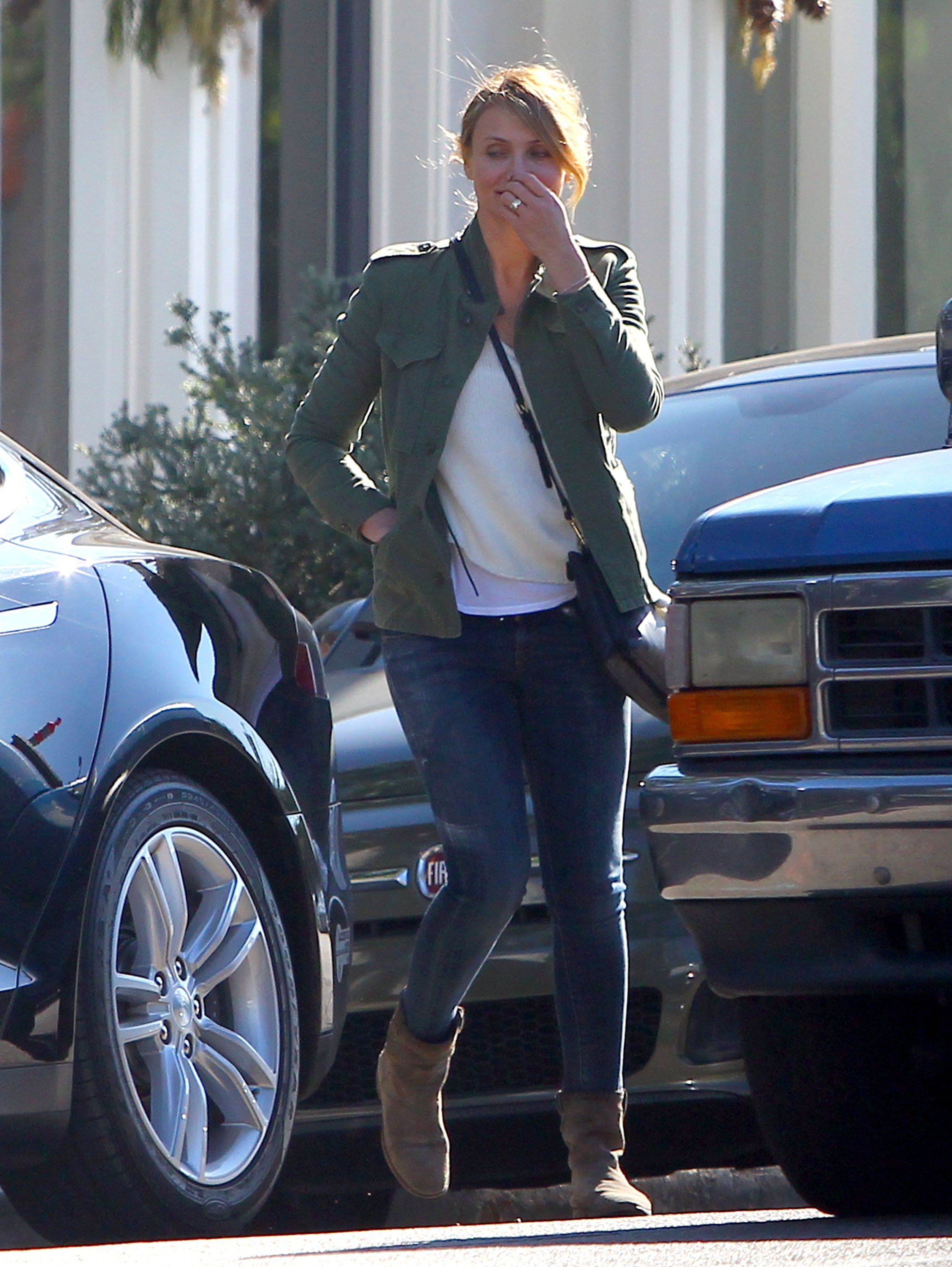 Cameron diaz engagement ring top