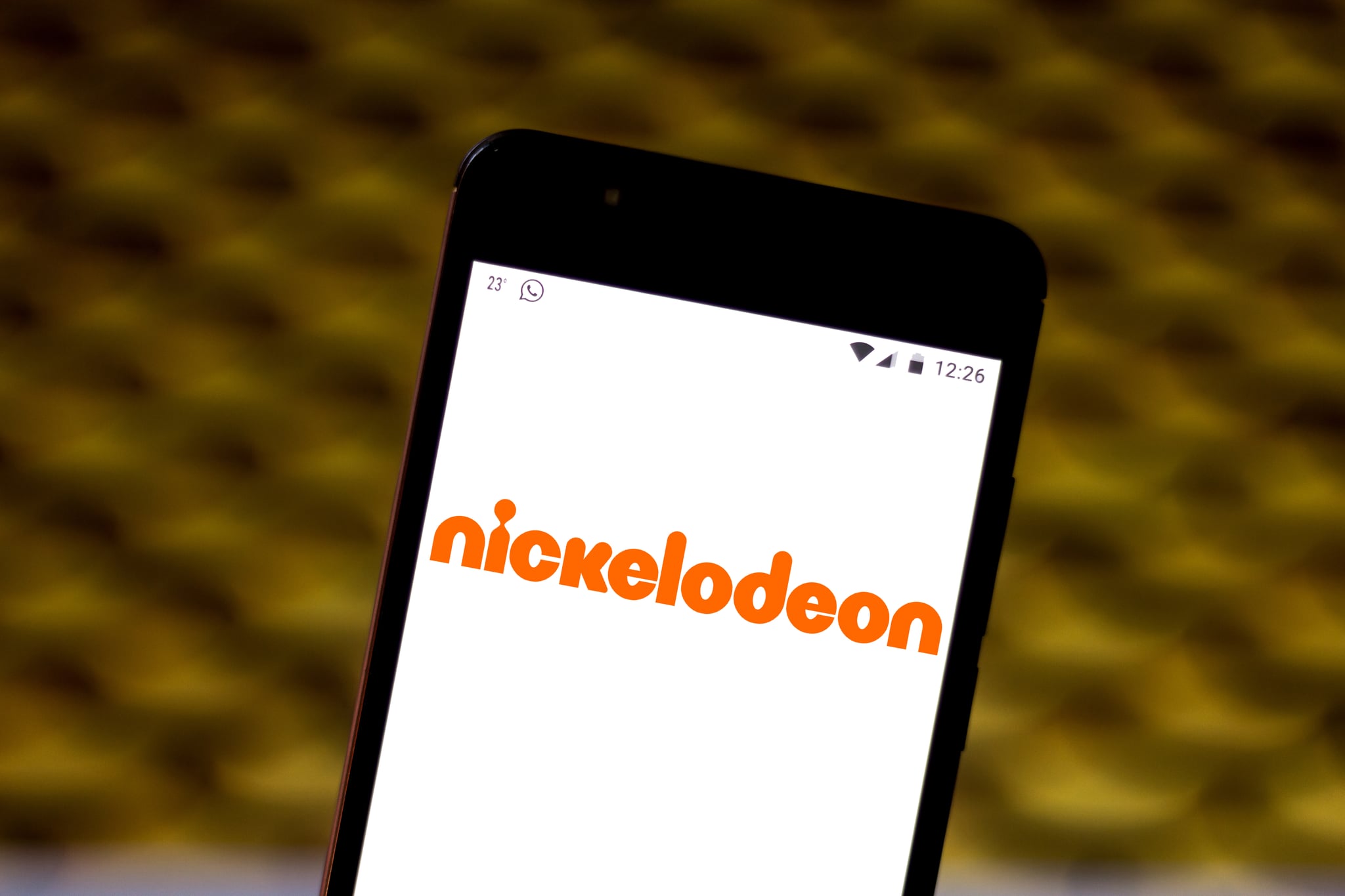 BRAZIL - 2019/06/28: In this photo illustration the Nickelodeon logo is seen displayed on a smartphone. (Photo Illustration by Rafael Henrique/SOPA Images/LightRocket via Getty Images)