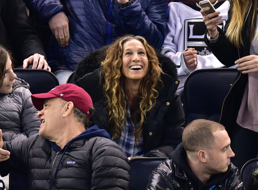 Sarah Jessica Parker Gives Tom Hanks a Look