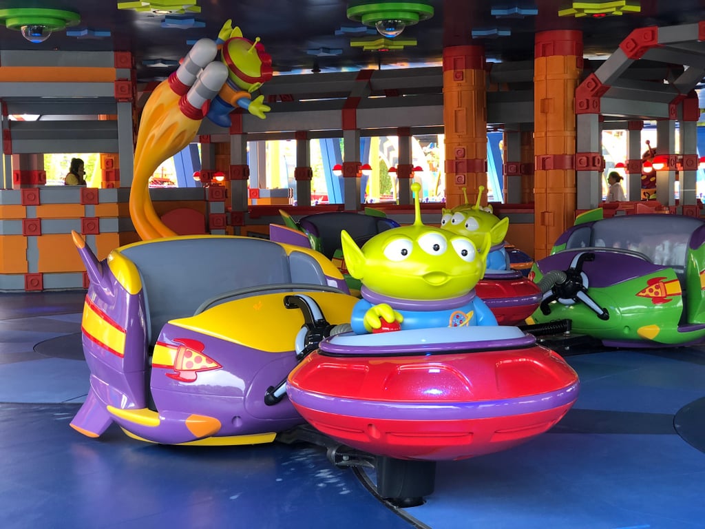 Take a ride on the Alien Swirling Saucers.