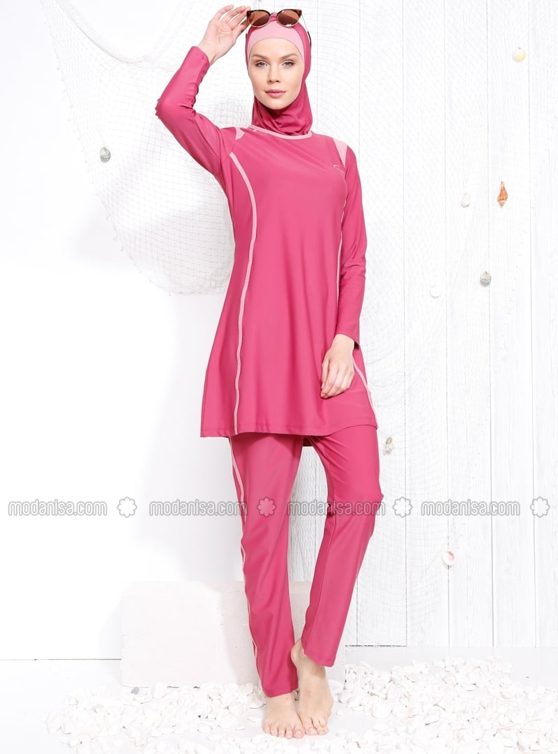 Hijabi workout clothes on sale