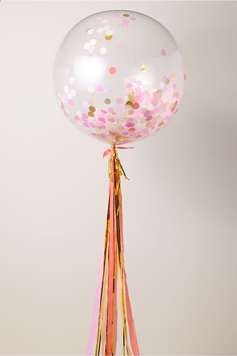 Jumbo Balloon and Streamers