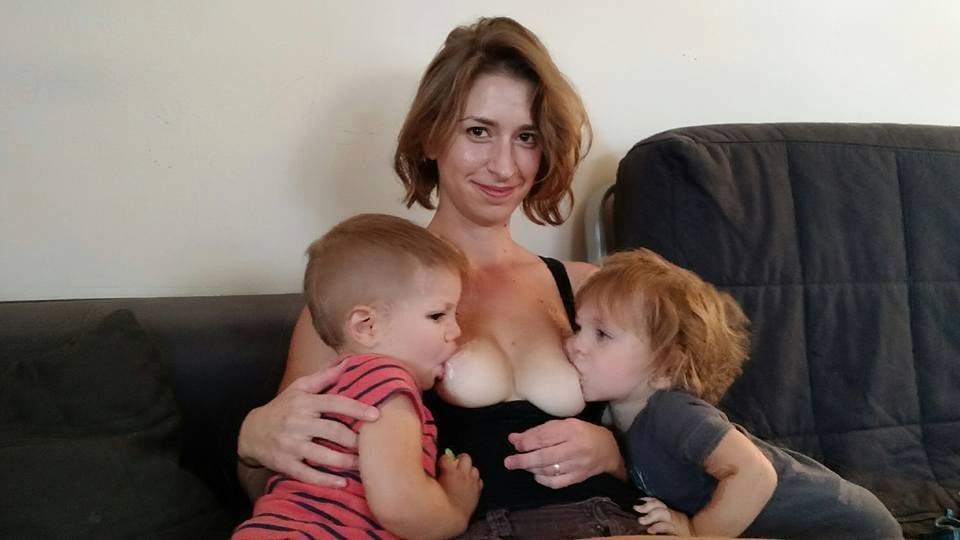 Photo of Woman Breastfeeding Her Friend's Son | POPSUGAR Family Photo of Woman Breastfeeding Her Friend's Son | POPSUGAR Family