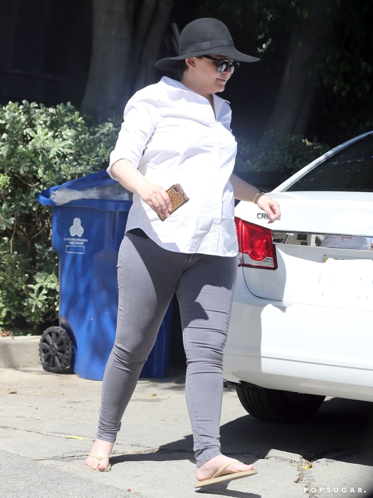 Ginnifer looked casual before her rehearsal dinner on Friday.