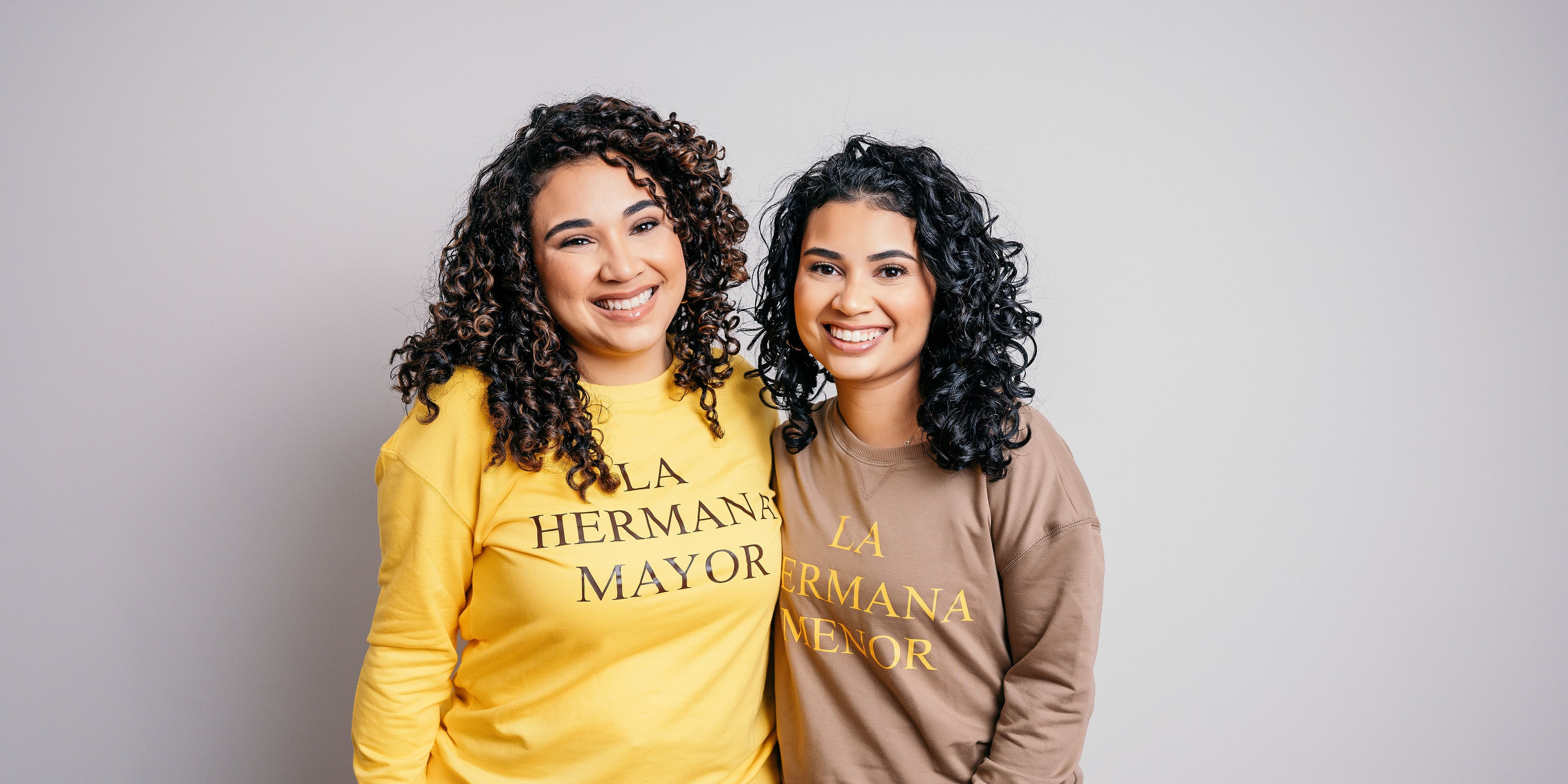 The 2 Dominican Sisters Behind the Ocoa Curly Hair Brand - Vimarsana News