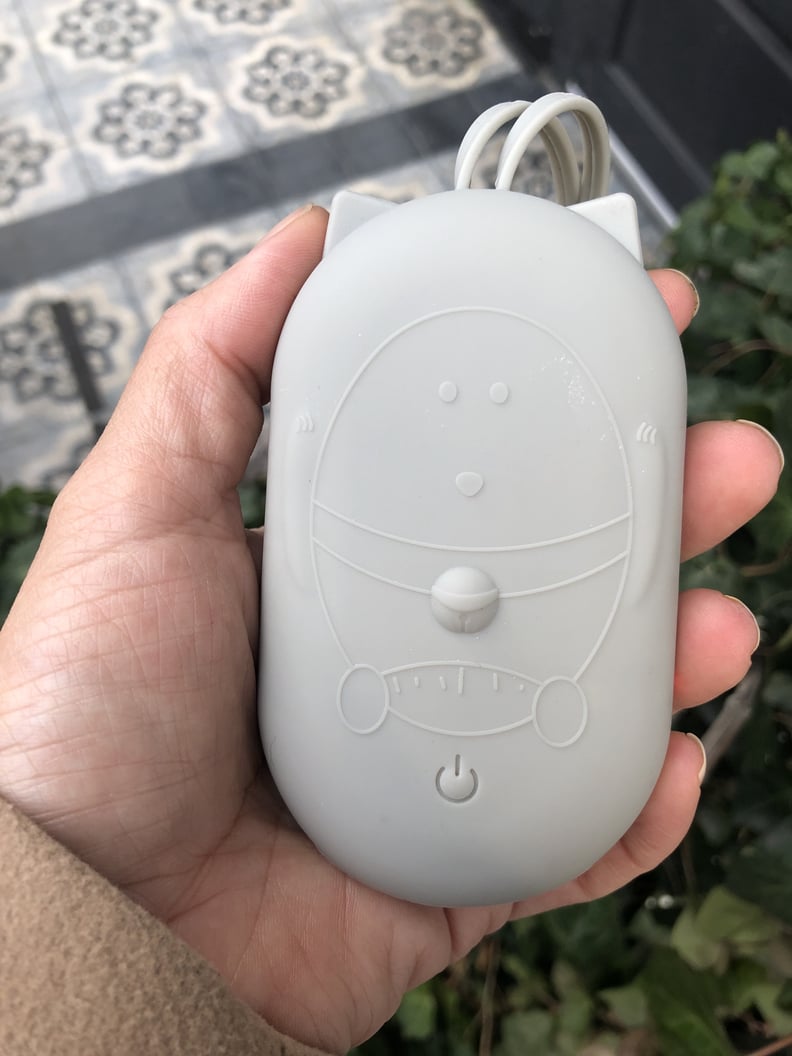 A Close-Up View of This USB Hand Warmer/Power Bank