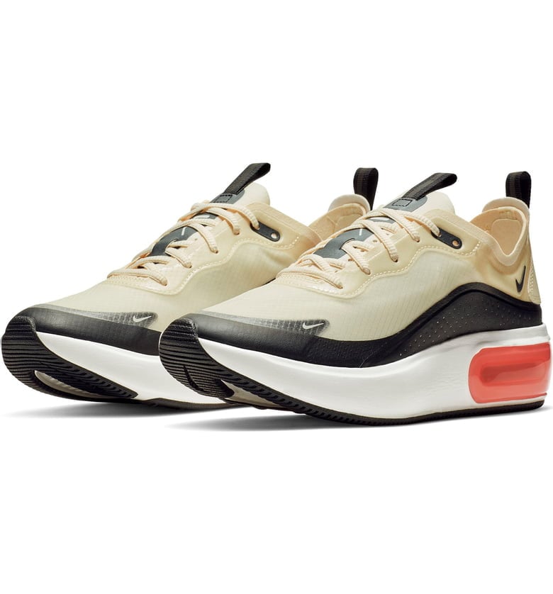 Nike Air Max Dia SE Running Shoe