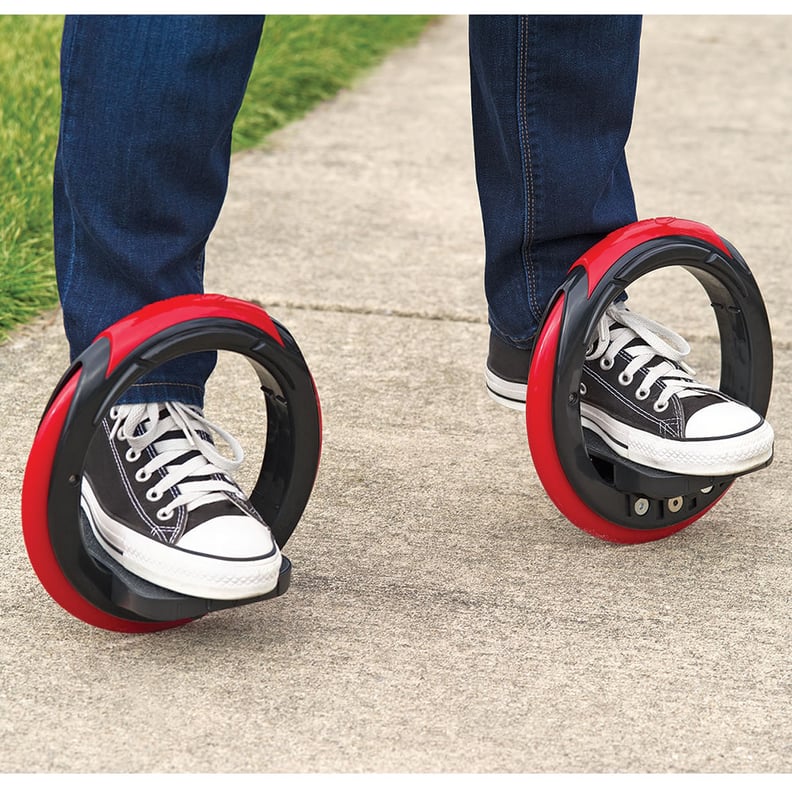 Sidewinding Circular Skates