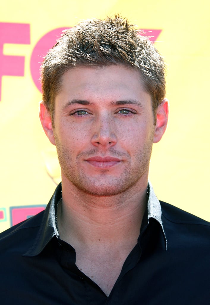 He knew the show was going to be a hit from the start. "I would honestly say there was a moment when Jared and myself and Eric Kripke and David Nutter were standing on a bridge shooting the pilot episode five years ago . . . and I think we all kind of had that 'Aha!' moment right there on the bridge. This could really be something if we get some legs. And fortunately enough we got some legs and here we are."
Jensen and his father, Alan Ackles, both starred in the 2005 movie Devour.
Jensen's father also appeared in an episode of Supernatural! He was in the show's eighth season, in the episode titled, "Heartache."