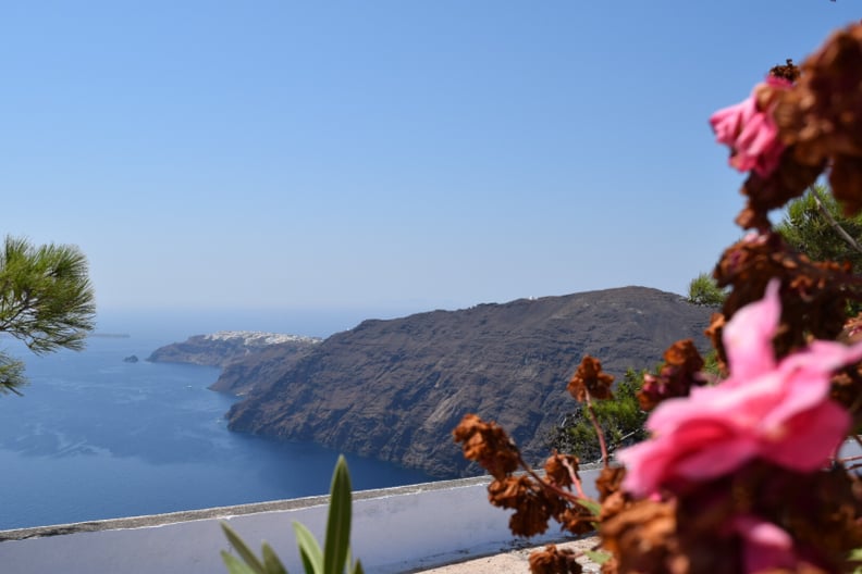 Hike Between Oia and Fira