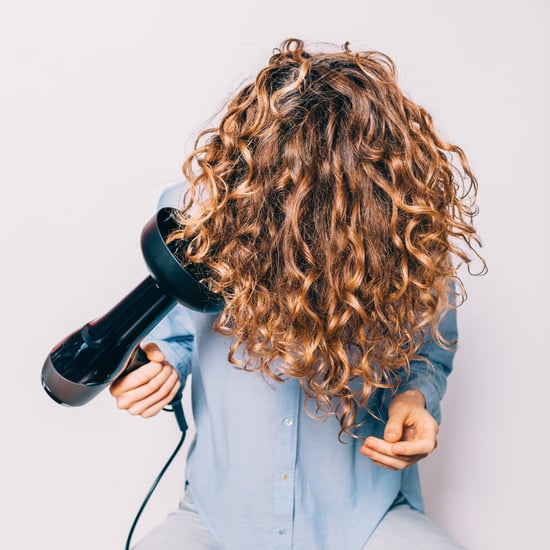 Pixie Diffusing Method For Curly Hair