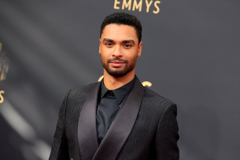 LOS ANGELES, CALIFORNIA - SEPTEMBER 19: Regé-Jean Page attends the 73rd Primetime Emmy Awards at L.A. LIVE on September 19, 2021 in Los Angeles, California. (Photo by Rich Fury/Getty Images)