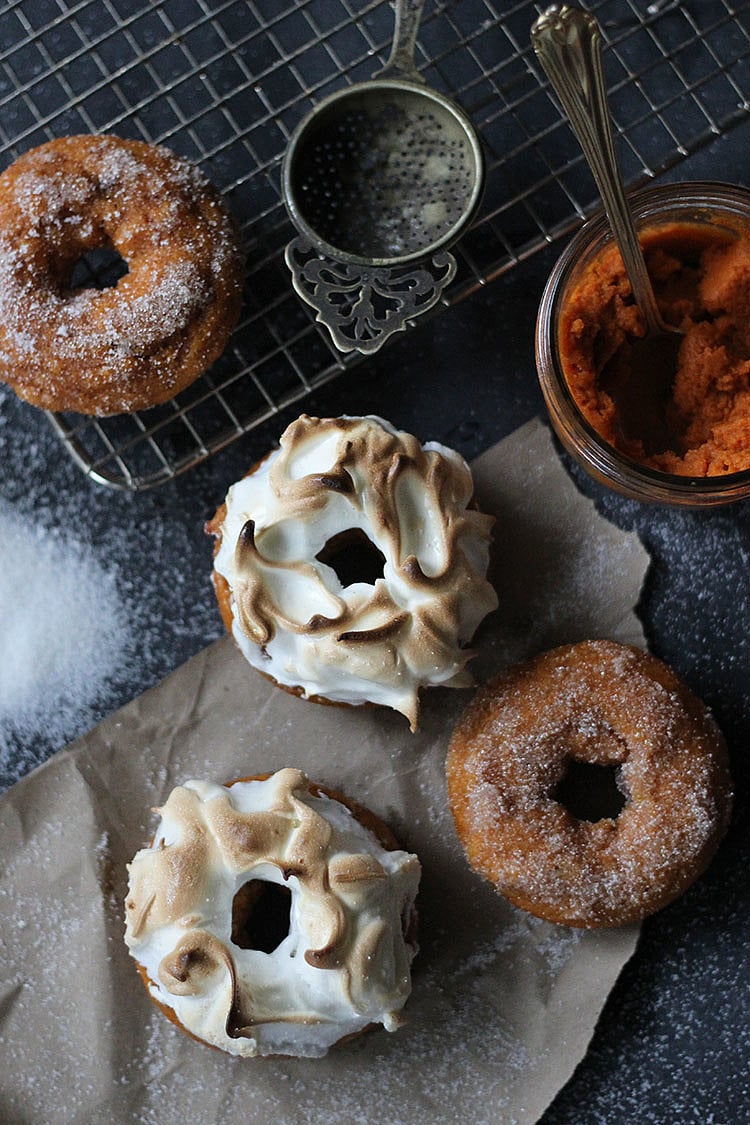 Pumpkin-S'mores Baked Doughnuts
