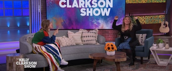 Watch Kelly Clarkson and Kaley Cuoco Trade Blackout Stories