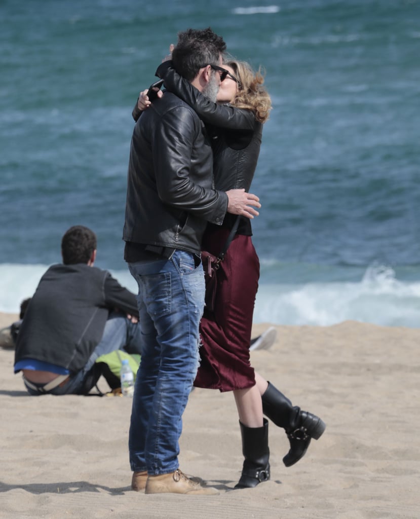 Jeffrey Dean Morgan and Hilarie Burton Kissing in Spain 2017