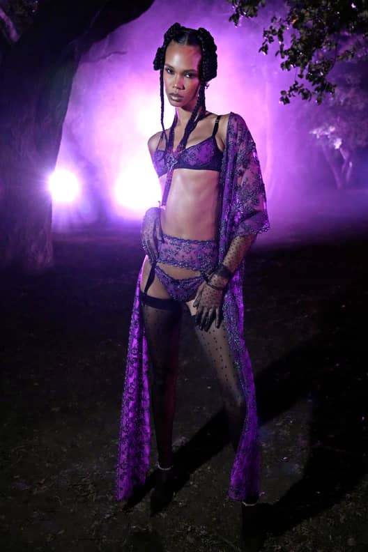 Rihanna's 'Savage x Fenty Vol. 4' Fashion Show: See First Look Photos –