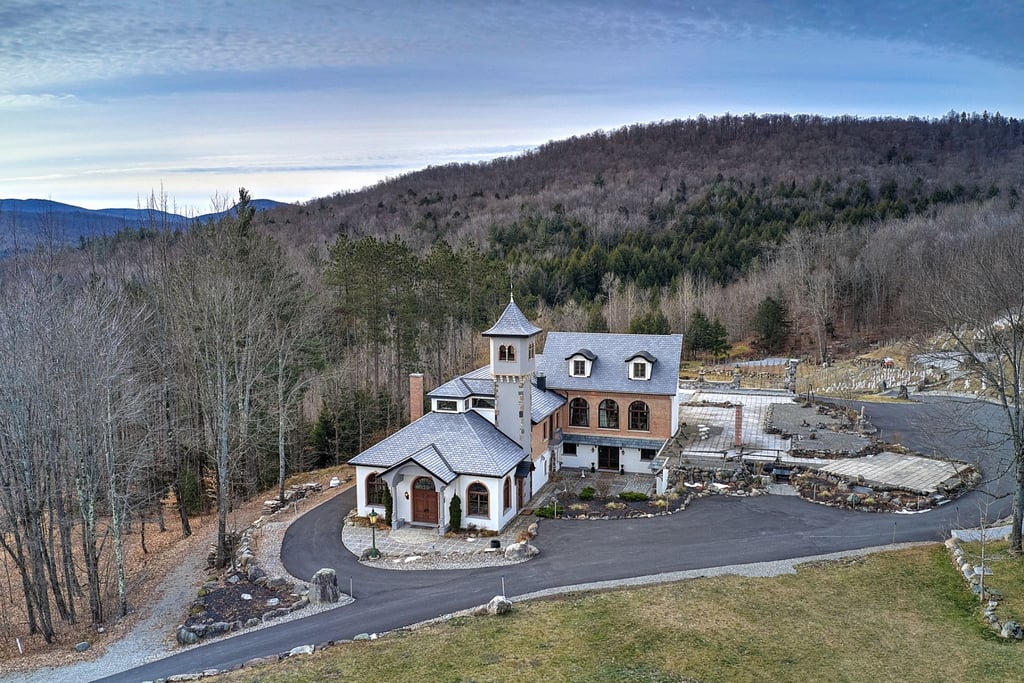 Adele's "Easy on Me" House Is on the Market For $4.3 Million Adele's "Easy on Me" House Is on the Market For $4.3 Million