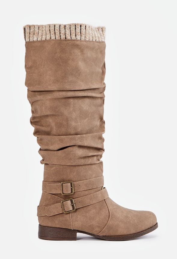 Pilar Flat Boot