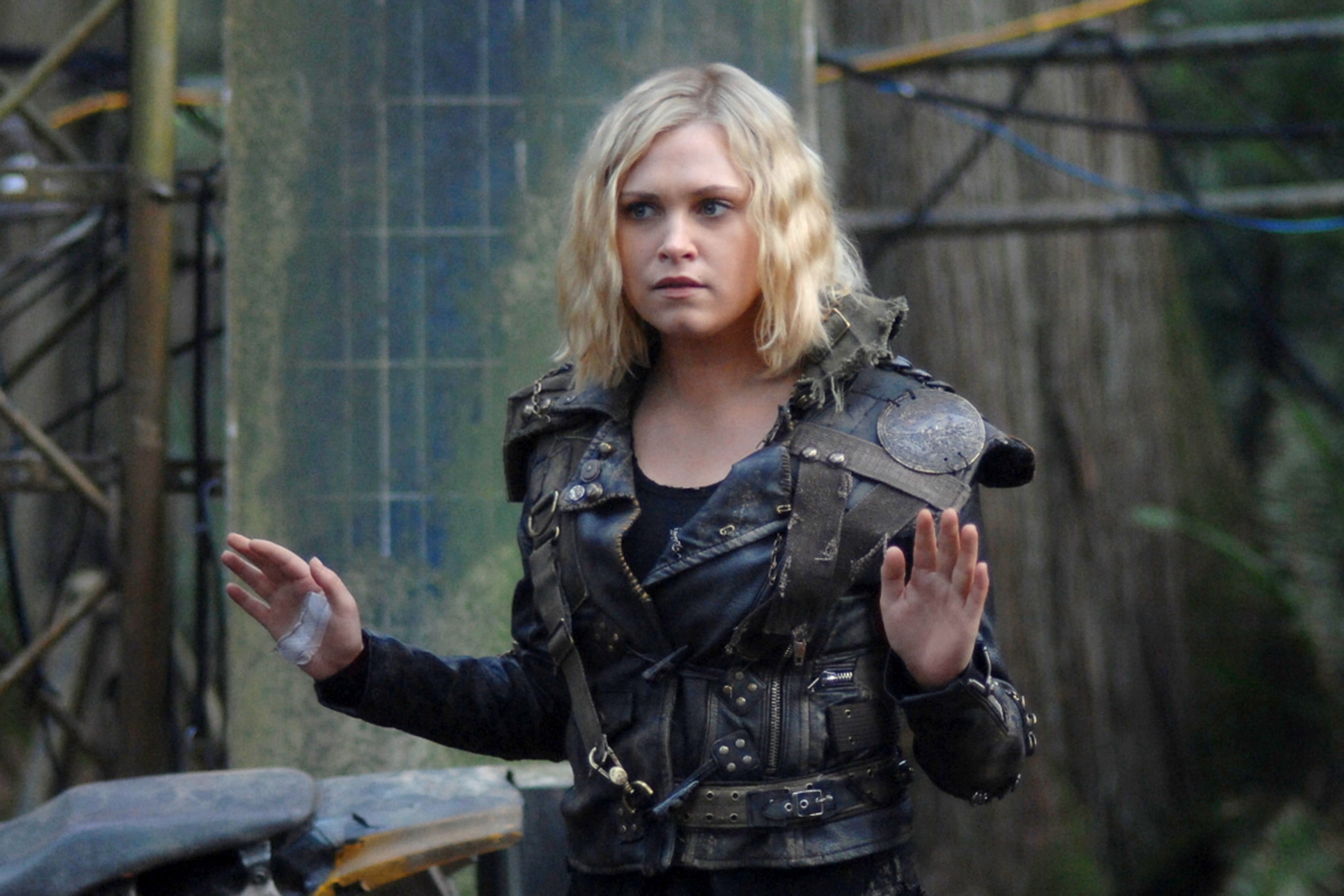 What time is The 100 released on The CW? – The Sun