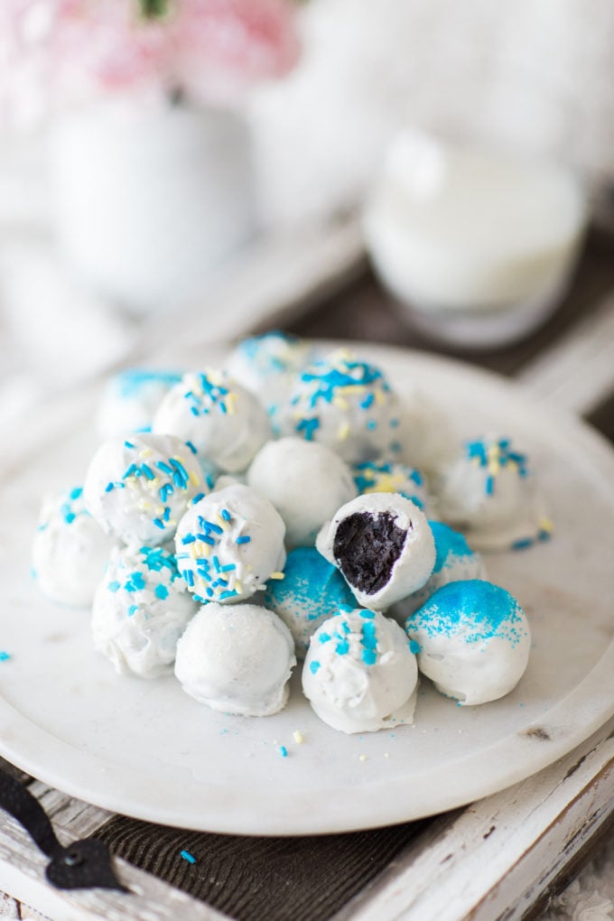 Hanukkah Oreo Cookie Balls