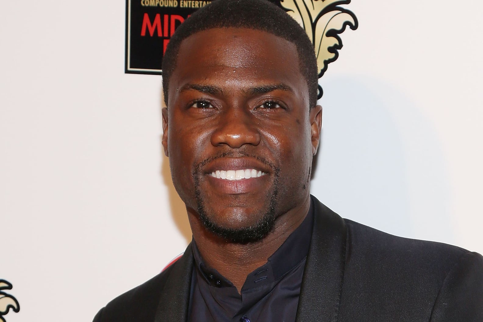 Kevin Hart Will Be Roast Master For Justin Bieber POPSUGAR Entertainment