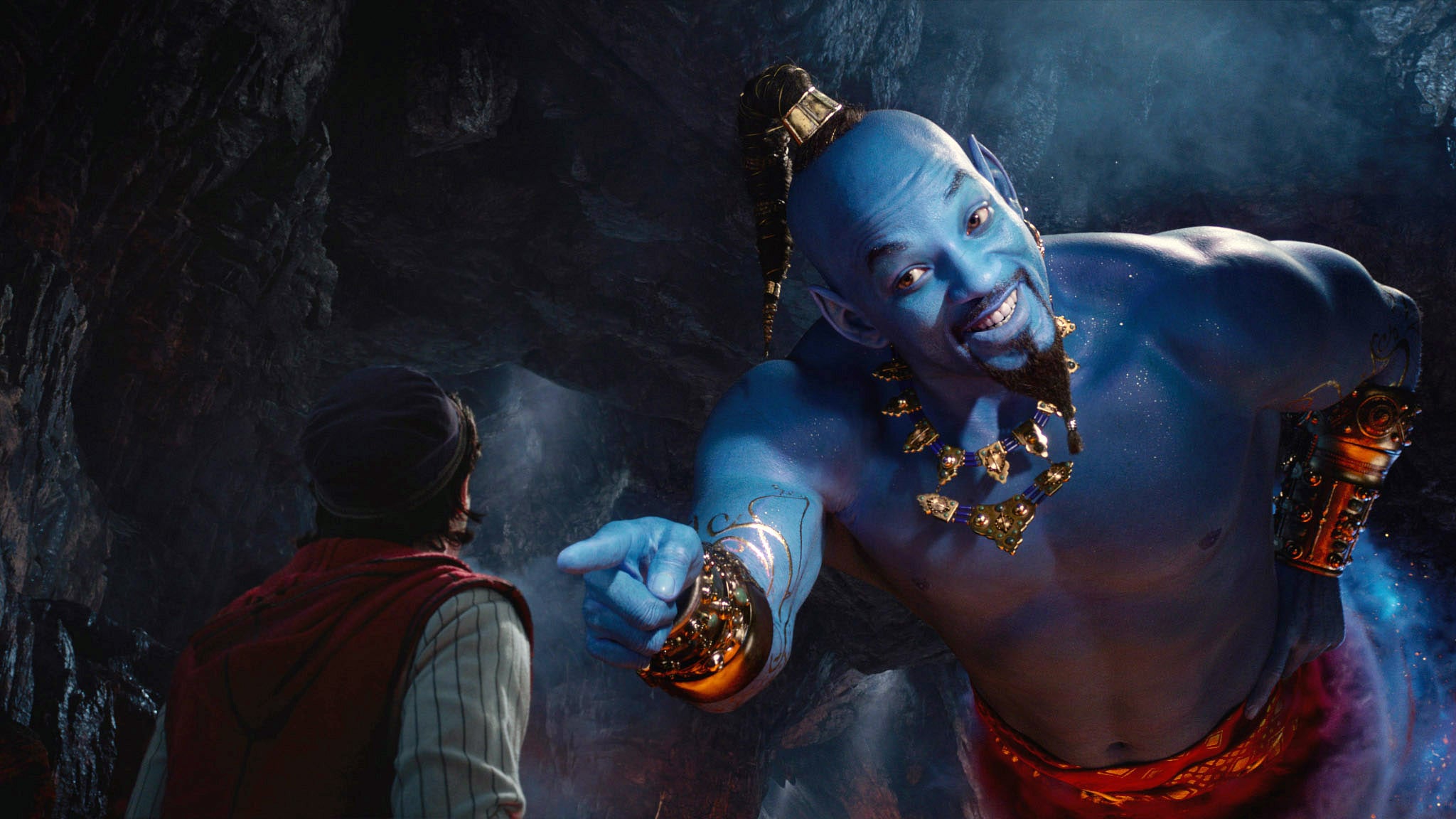ALADDIN, from left: Mena Massoud as Aladdin, Will Smith as the Genie, 2019.  Walt Disney Studios Motion Pictures / courtesy Everett Collection