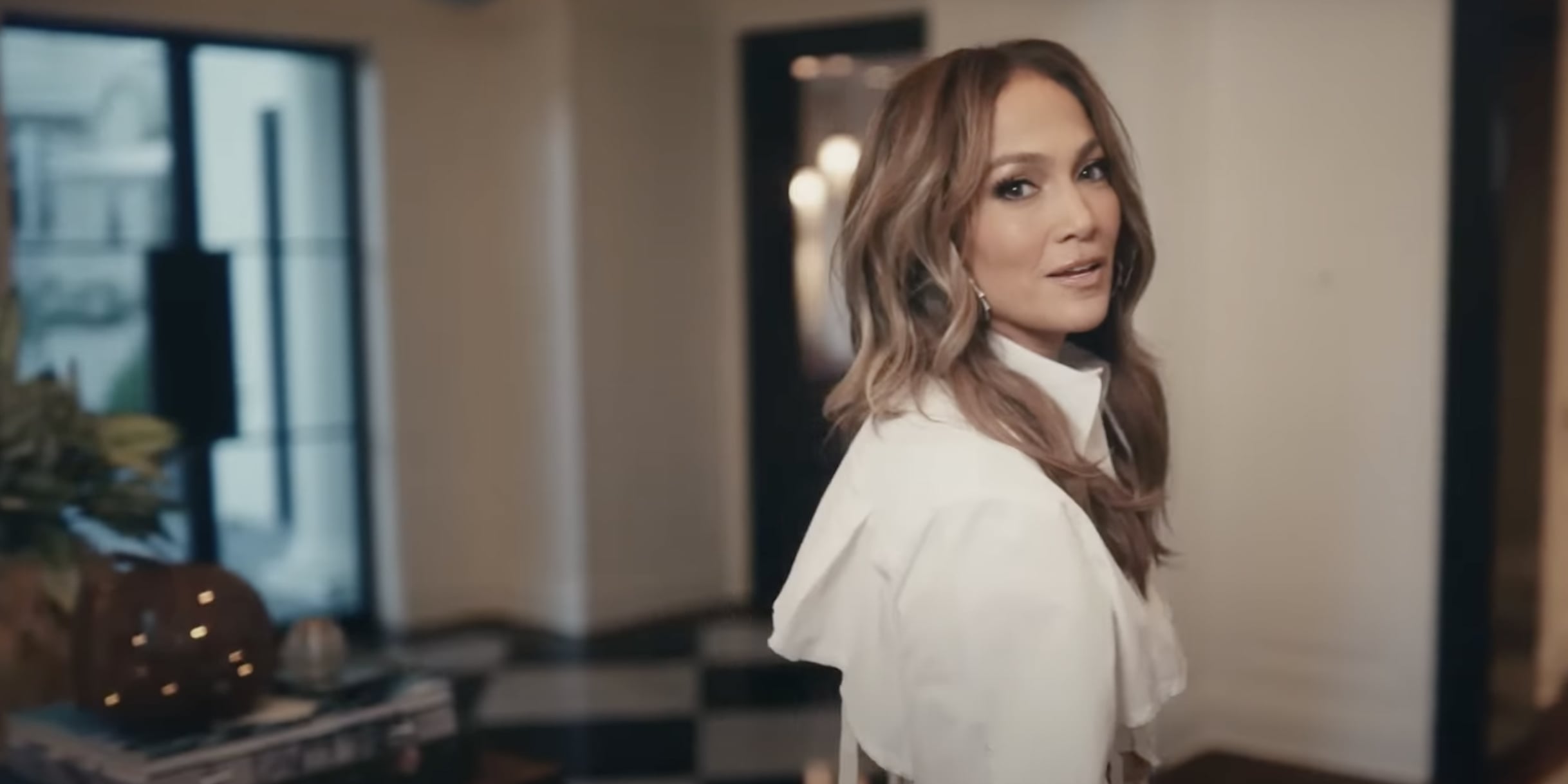 Jennifer Lopez Vogue 73 Questions Video | POPSUGAR Celebrity