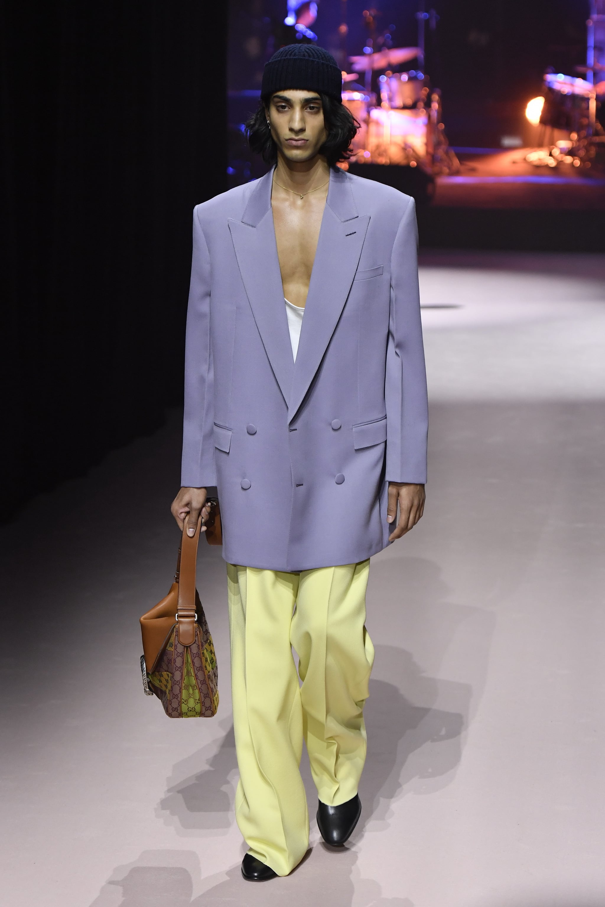 Gucci | All the Major Trends at Men's Fashion Week, From Pastel to '90s  Edge | POPSUGAR Fashion Photo 9