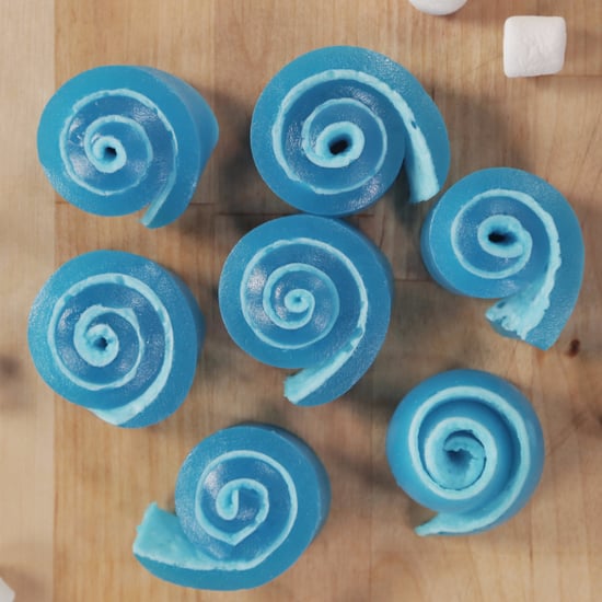 Jell-O Marshmallow Roll-Ups