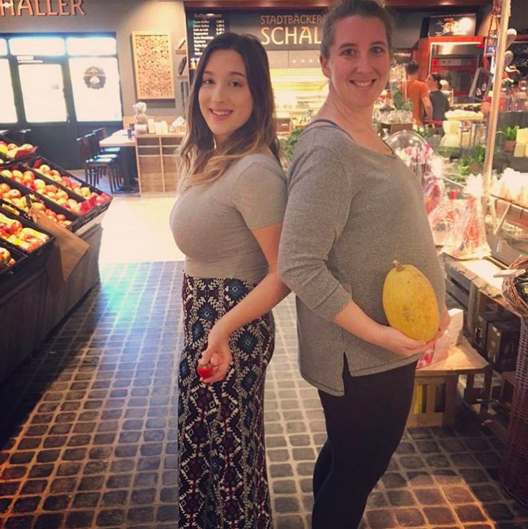 These best friends compared their growing babies to fruits in the supermarket!