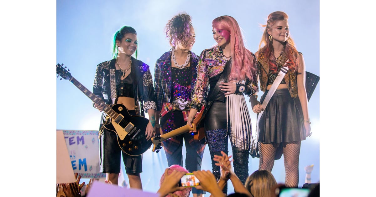 "Jem and the Holograms" Halloween Costume Ideas For Groups From