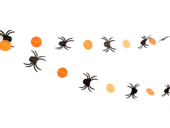 spider circle garland