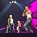 Gwen Stefani and Pink Perform "Just a Girl"