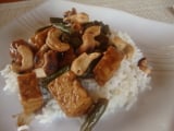 Hoisin-Glazed Tempeh with Green Beans and Cashews