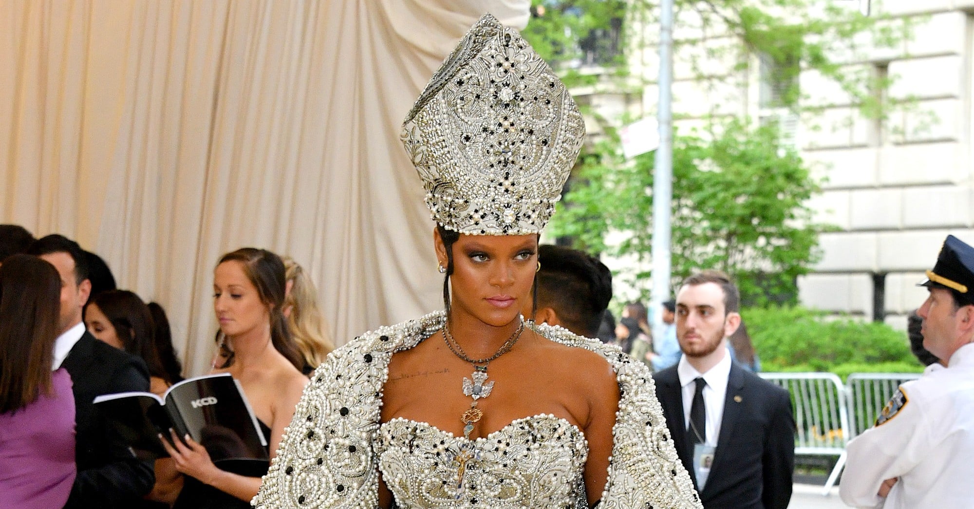 Rihanna Met Gala 2018 Pope Outfit