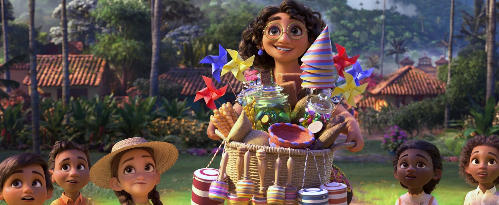 Movies Coming Out Thanksgiving Weekend 2021 Popsugar Entertainment