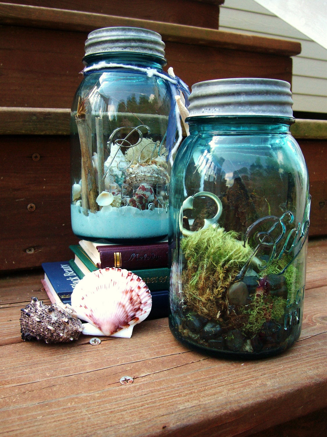 Mason Jars DIYs For a Wedding