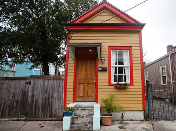 <a href="https://www.airbnb.com/rooms/369715"><b>13. Charming Shotgun Cottage - New Orleans, Louisiana</b></a>