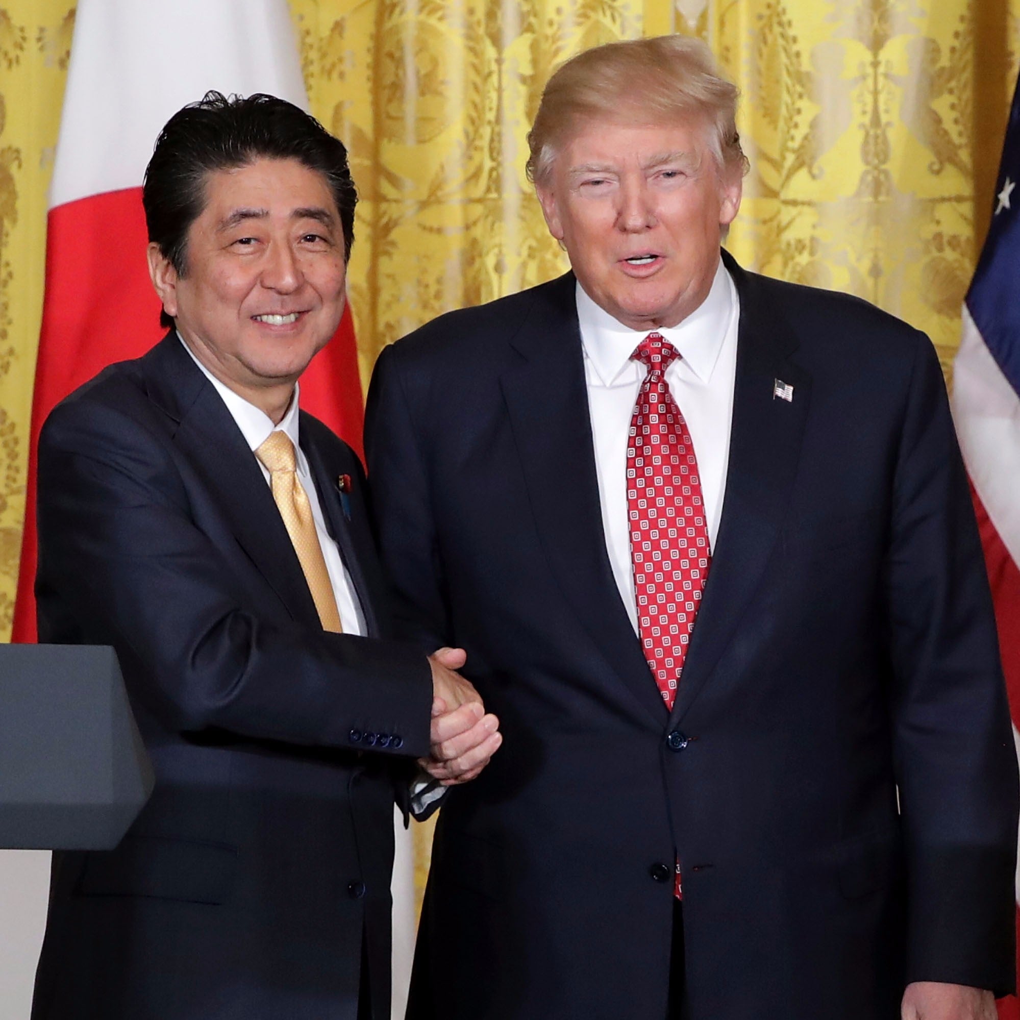 Donald Trump Handshake With Prime Minister Of Japan Memes Popsugar Tech