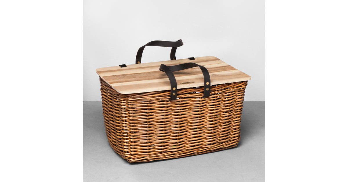 Embrace old school picnic style with this Willow Picnic Basket With