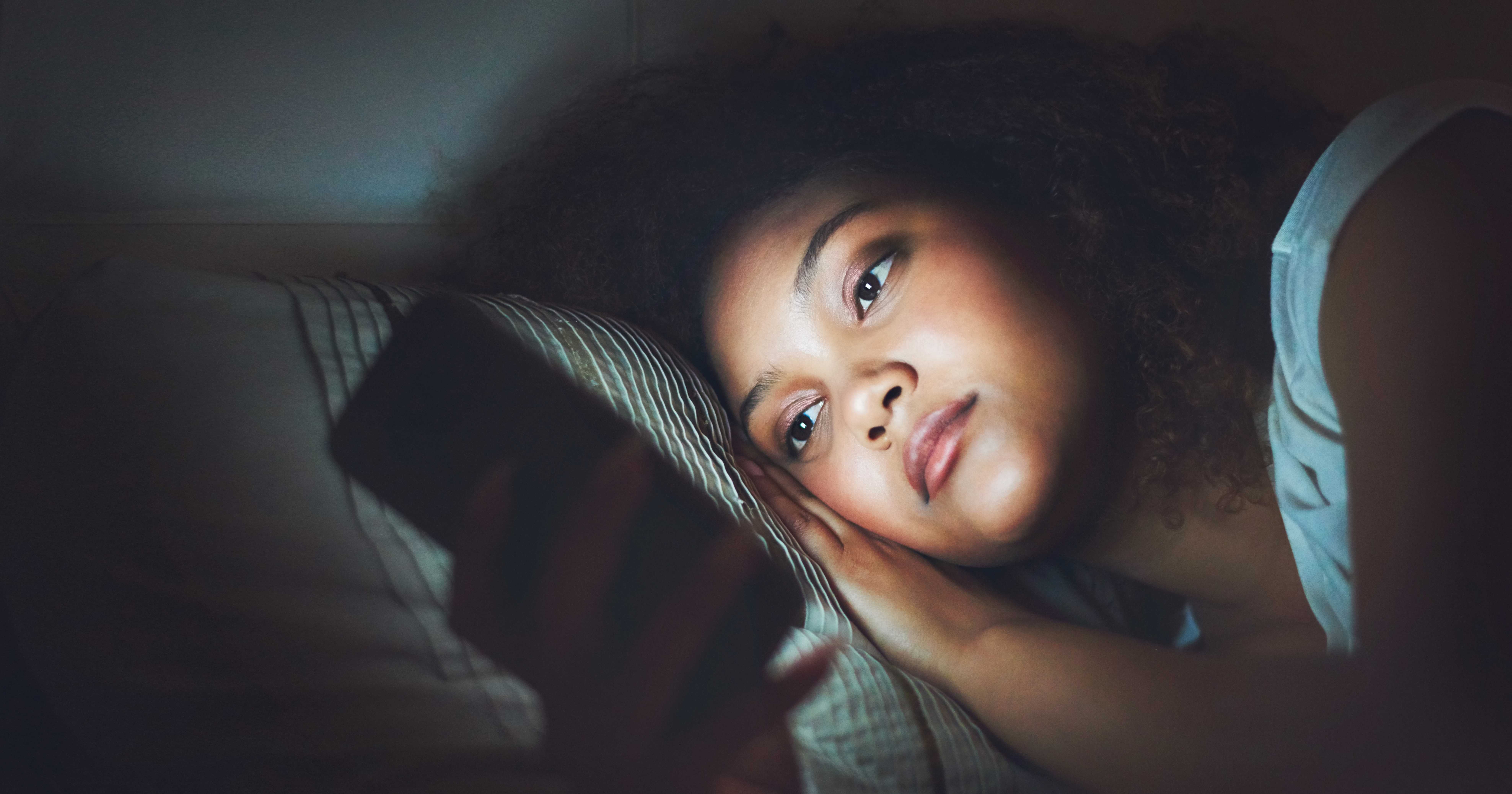 What I Learned From Giving Up My Phone Before Bed POPSUGAR Fitness