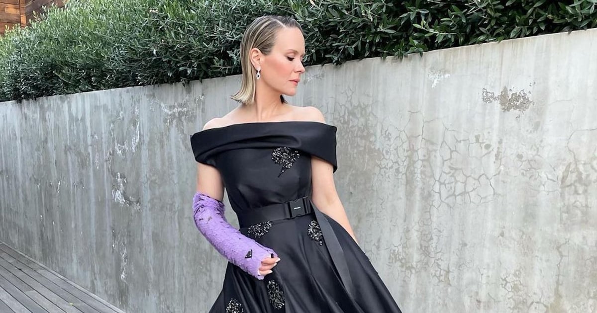 Yes, That’s a Custom Prada Cast Sarah Paulson’s Wearing With Her Golden Globes Gown