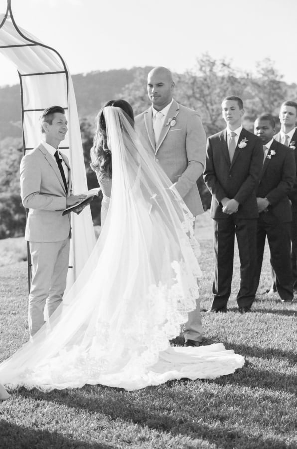Love Sex Jana Kramer And Michael Caussin S Southern Wedding